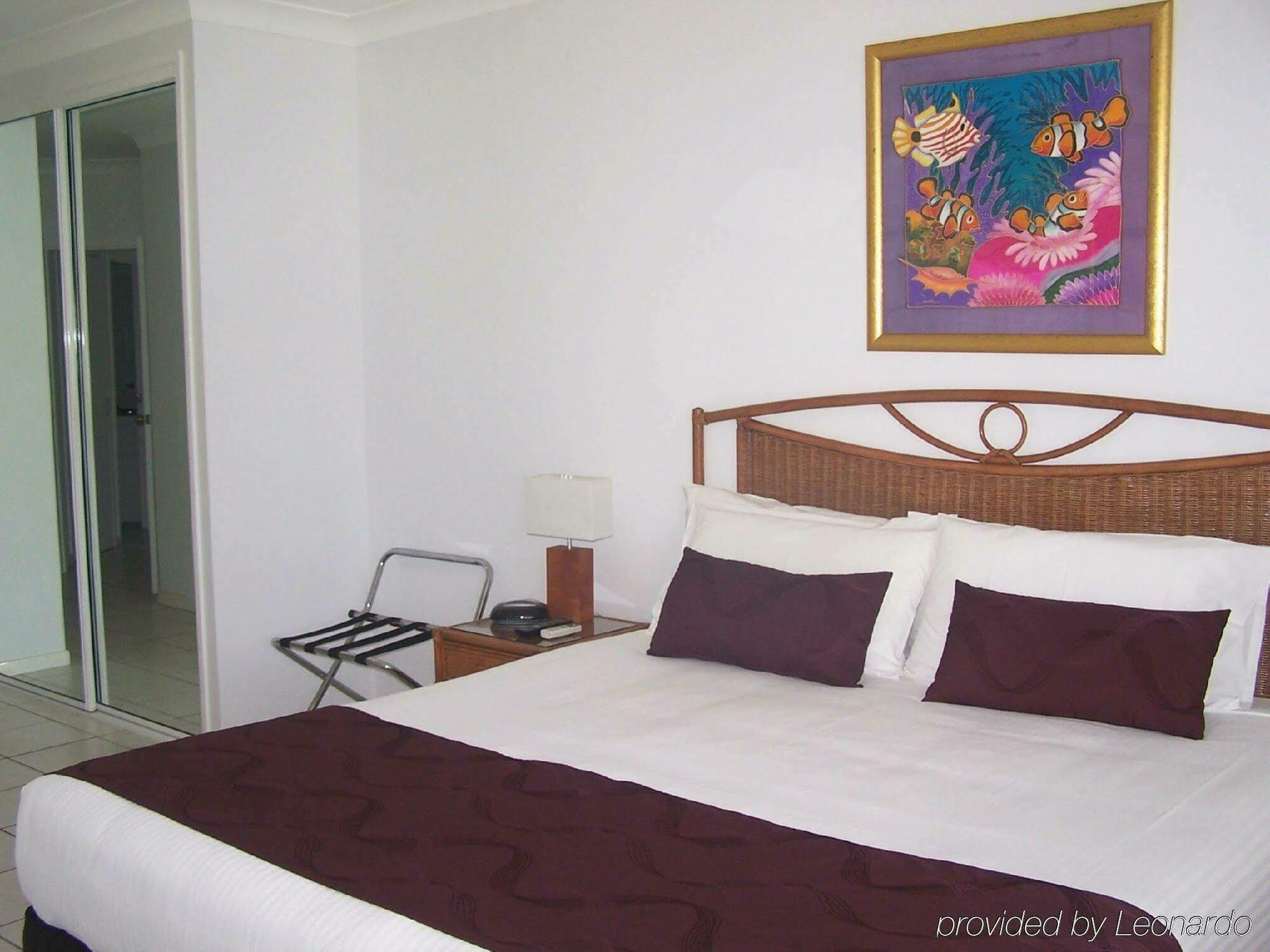 Beachfront Apartments On Тринити Бич Экстерьер фото